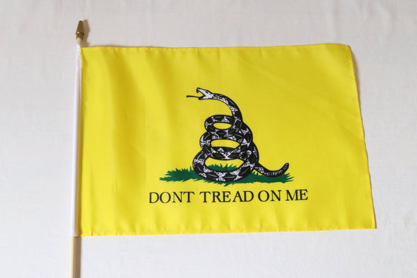 "Don't Tread on Me" Flag (medium)